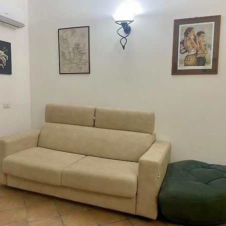 Looney Tunes Home Olbia Exterior foto