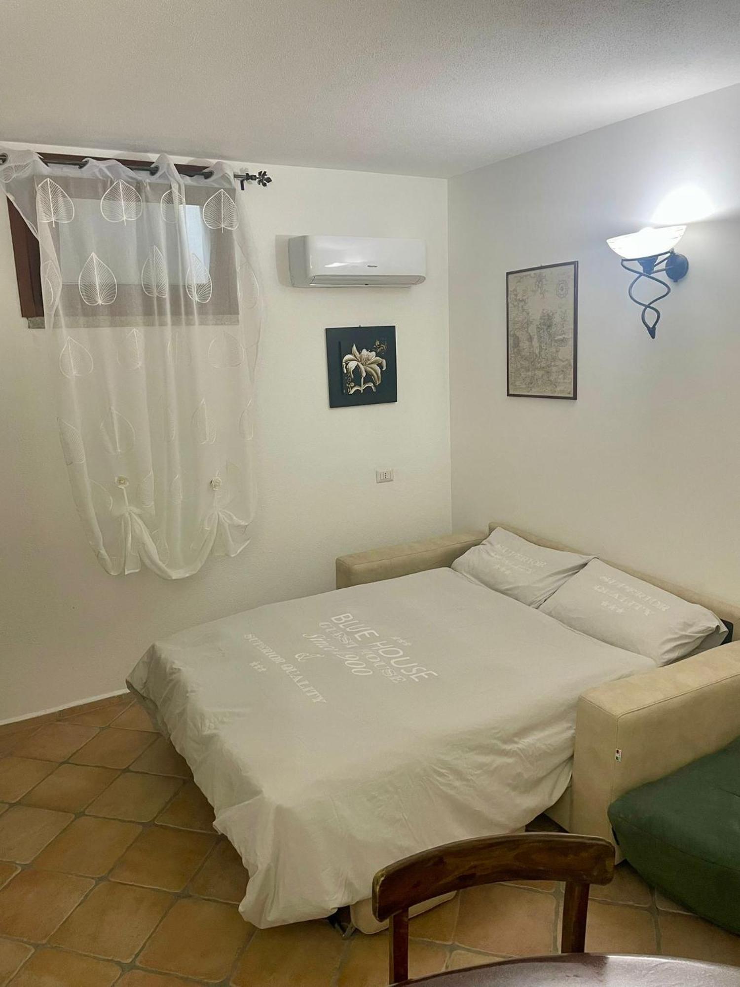 Looney Tunes Home Olbia Exterior foto